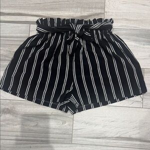 SHEIN Black and White Striped High Waist Shorts(Ships from OR)